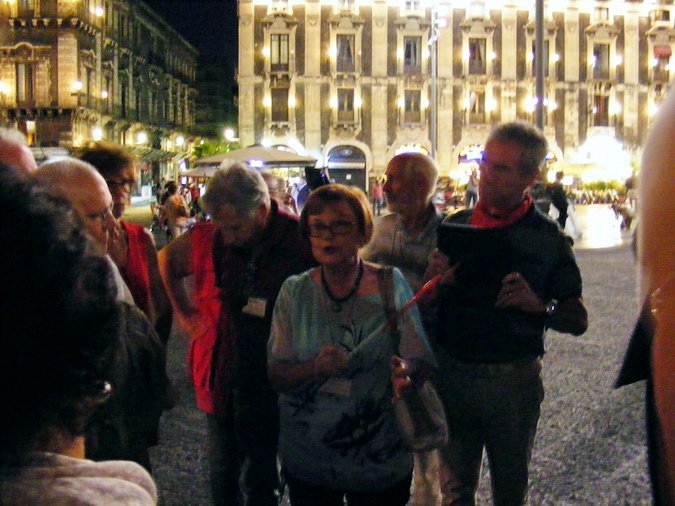 (18) Catania by night 